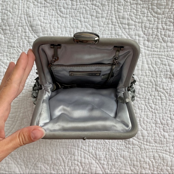 Banana Republic Silver Textured Crossbody Bag - Picture 3 of 7